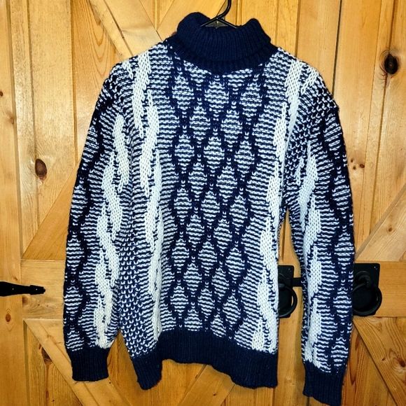 VintageBrentwood Sportswear MensXl Cable Knit Virgin Wool Blend